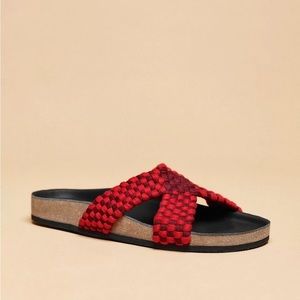 Marea New York Cruzado Woven Sandal in Red/Burgundy size 38/8